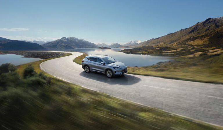 (P) De la lider global la performer local: BYD își consolidează poziția pe piața din România și încheie anul cu rezultate solide, după doar 6 luni de la lansare