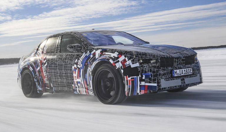 Se poate contesta legitimitatea formală a ideii de BMW M electric, dar nu pot fi contestate performanțele!