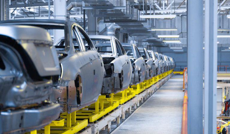 (P) Ghid practic pentru a diagnostica și opri vibrațiile anormale la utilajele din secția ta de piese auto