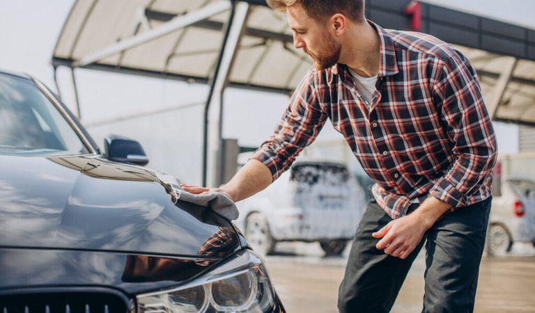 (P) Drumuri mai sigure și vizibilitate maximă: cum să îți pregătești mașina pentru călătoriile de primăvară