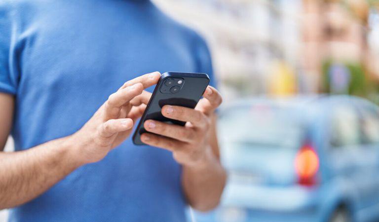 Autovit.ro aduce căutarea auto în era AI: mașinile pot fi găsite direct în ChatGPT