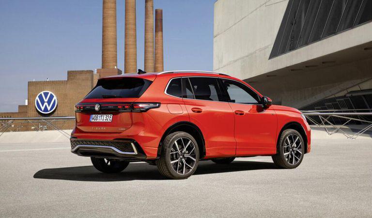 (P) Volkswagen Tiguan: ce versiuni sunt disponibile pe Plus Auto Marketplace și de ce este cel mai echilibrat SUV din gama Volkswagen
