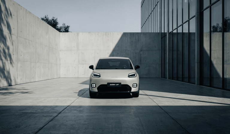 GAC AION vine oficial în România. Primele modele electrice vor fi AION V și AION UT