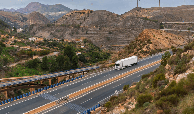 (P) Rambursarea TVA și a accizei pentru firmele de transport: condiții, documente și termene