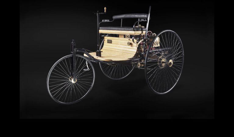 În weekend-ul 22-23 august, la București: 140 de ani de istorie auto ies pe stradă, în Sectorul 1!