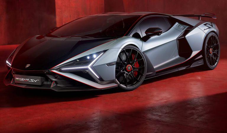 Hibrid, hibrid – dar nu fără un V12: Lamborghini Revuelto SV păstrează ideea originală a indicativului SV