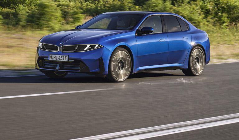 Dincolo de adoptarea stilului Neue Klasse, a opta generație BMW Seria 3 insistă pe esența bavareză