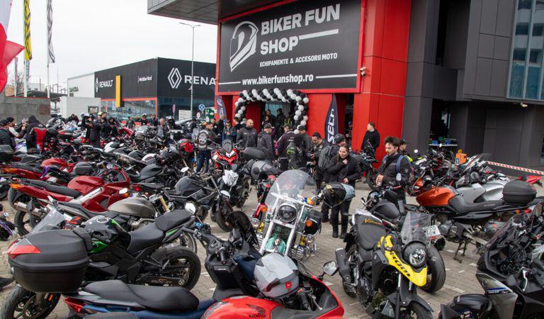 (P) Black Friday începe de Halloween la BikerFunShop: EXTRA 25% la prețurile deja reduse