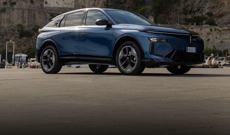 De la un producător premium, aștepți mașini măricele. Lancia Gamma rezolvă situația respectivă pentru marca sa
