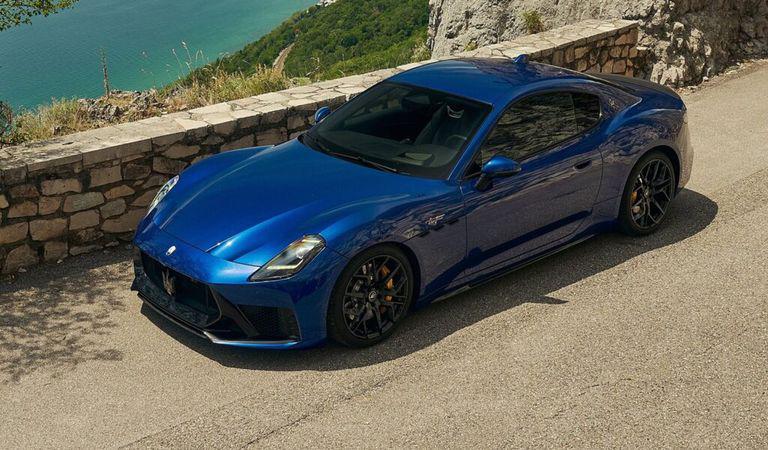 Upgrade subtil pentru Maserati GranTurismo și GranCabrio, axat pe satisfacția conducerii, dar fin ilustrat și prin design