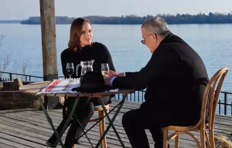 Ioana Maria Moldovan și Mircea Dinescu, filmări cu surprize la „Poezie și delicatețuri” (Prima TV) (3)