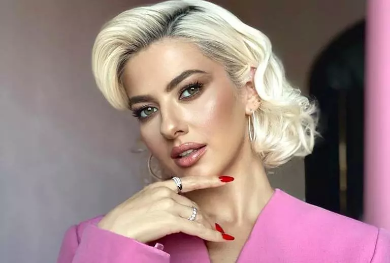 lidia buble surori