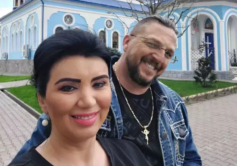 adriana-bahmuteanu-george-restivan-intro