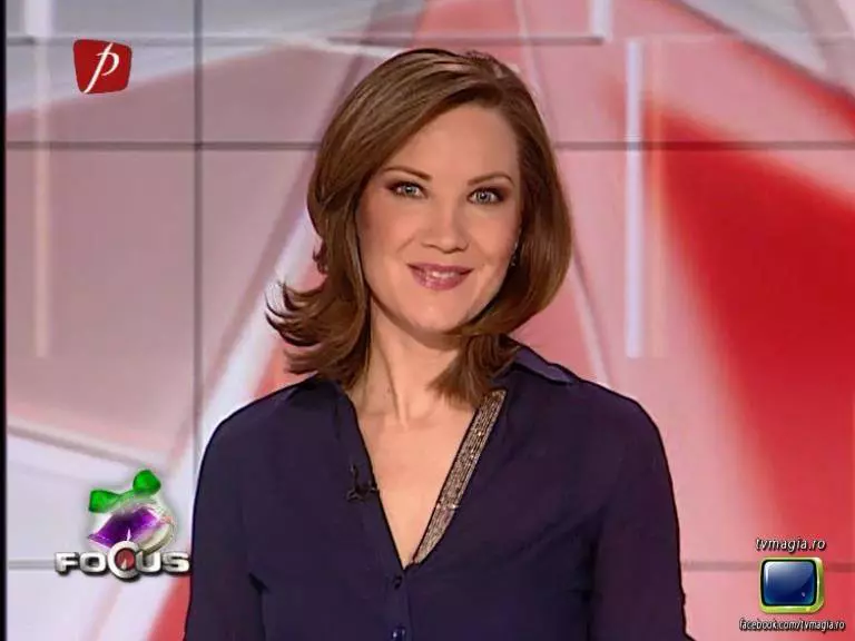 Melania Medeleanu 7