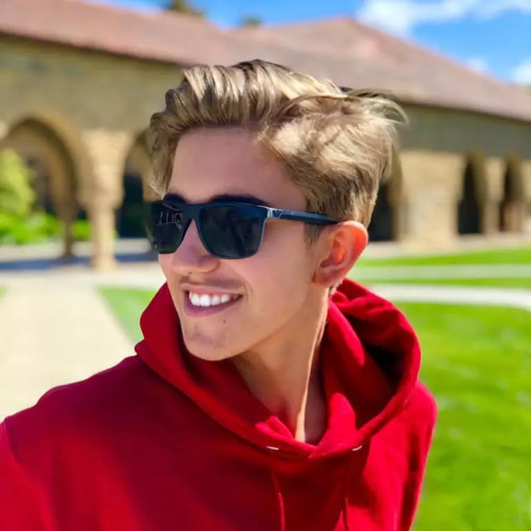 56656229_2117950928254773_8284631707961786368_n