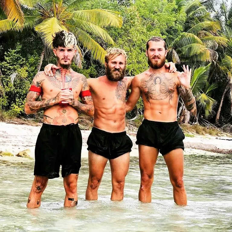 219699671_277118384213120_4099849976072826018_n