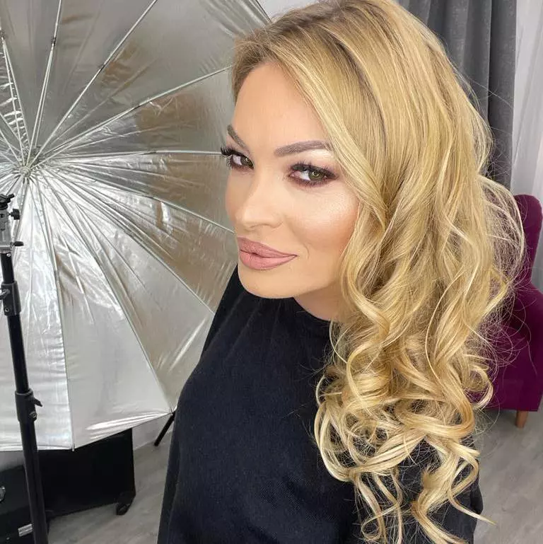 valentina-pelinel-4-1