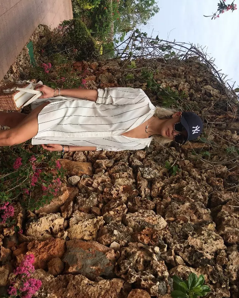 Alina Eremia a vizitat o rezervație de țestoase și și-a învins teama de înălțime, în Zanzibar (1)