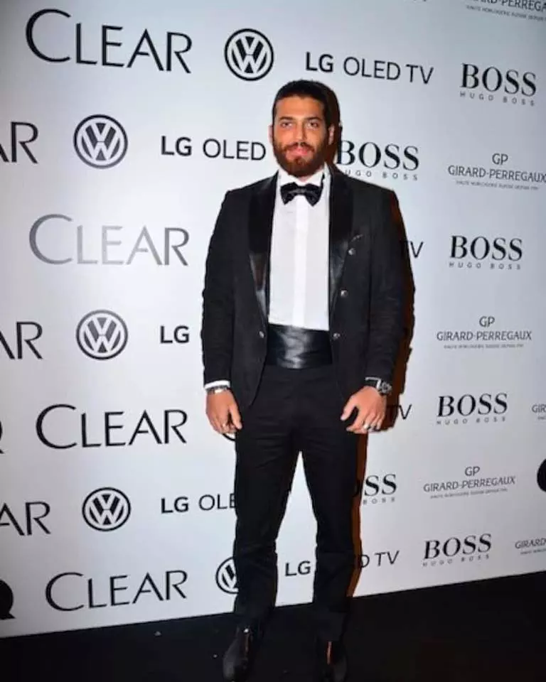 51885771_1160487584128319_2003911365265195008_n