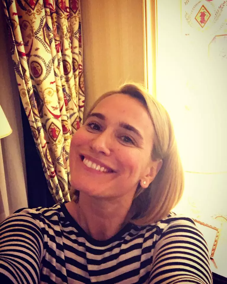 Andreea Esca 4
