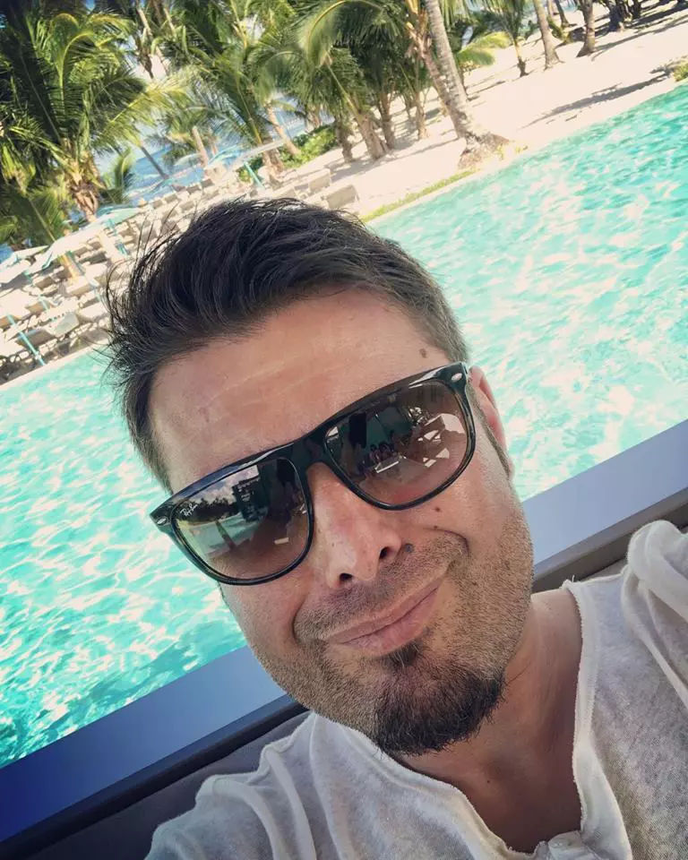 cum arăta Adrian Mutu în copilărie (5)