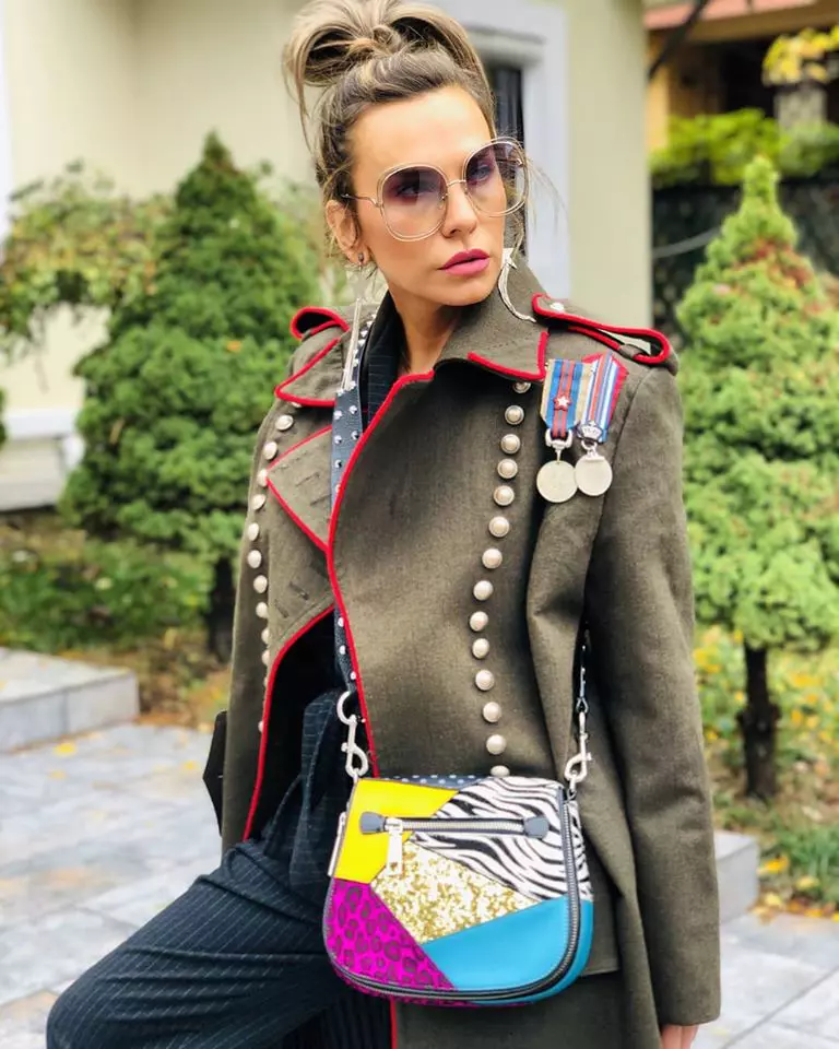 Anna Lesko secretul unei siluete perfecte la 40 de ani (5)