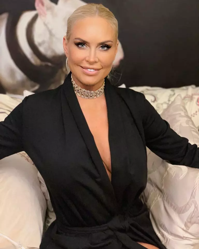 Vica Blochina siluetă impecabilă (2)