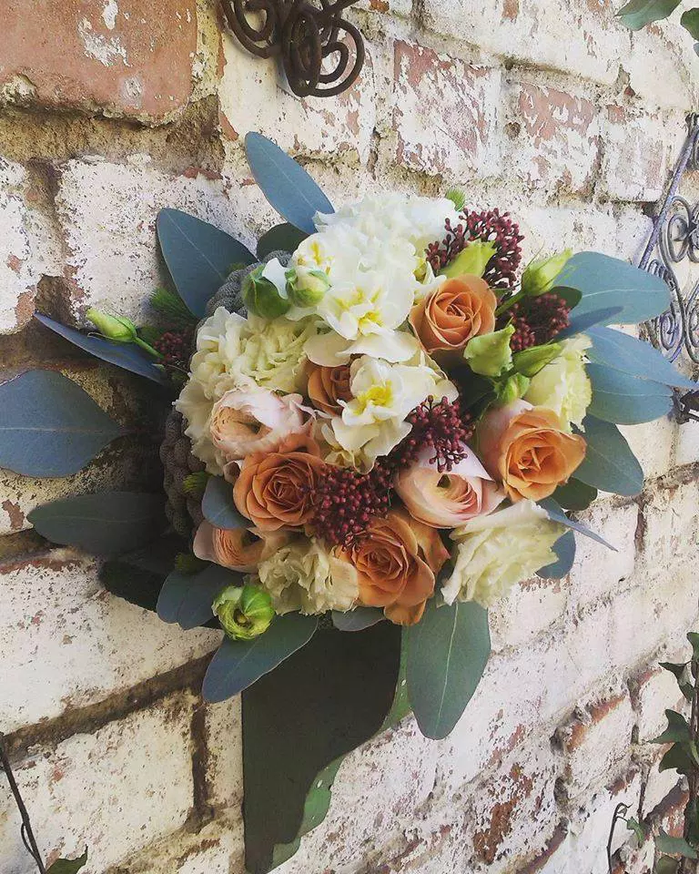 Buchet mireasa skimmia