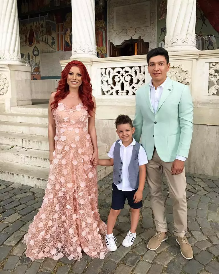 Elena Gheorghe si familia ei