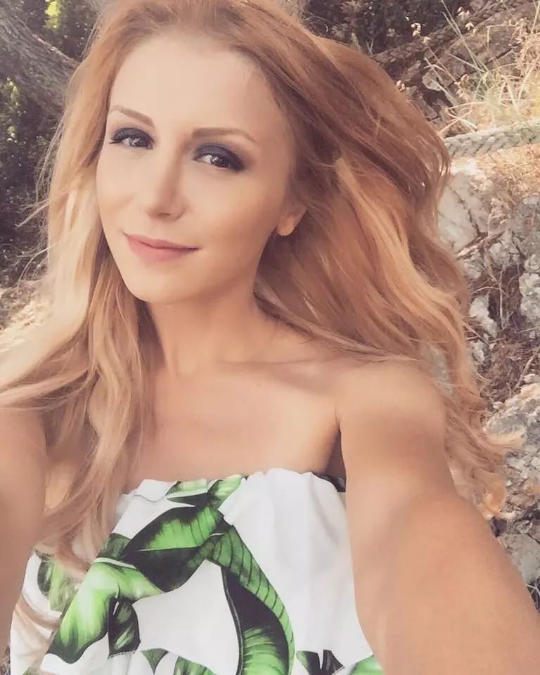 35026354_1989780701046659_9213287612557557760_n