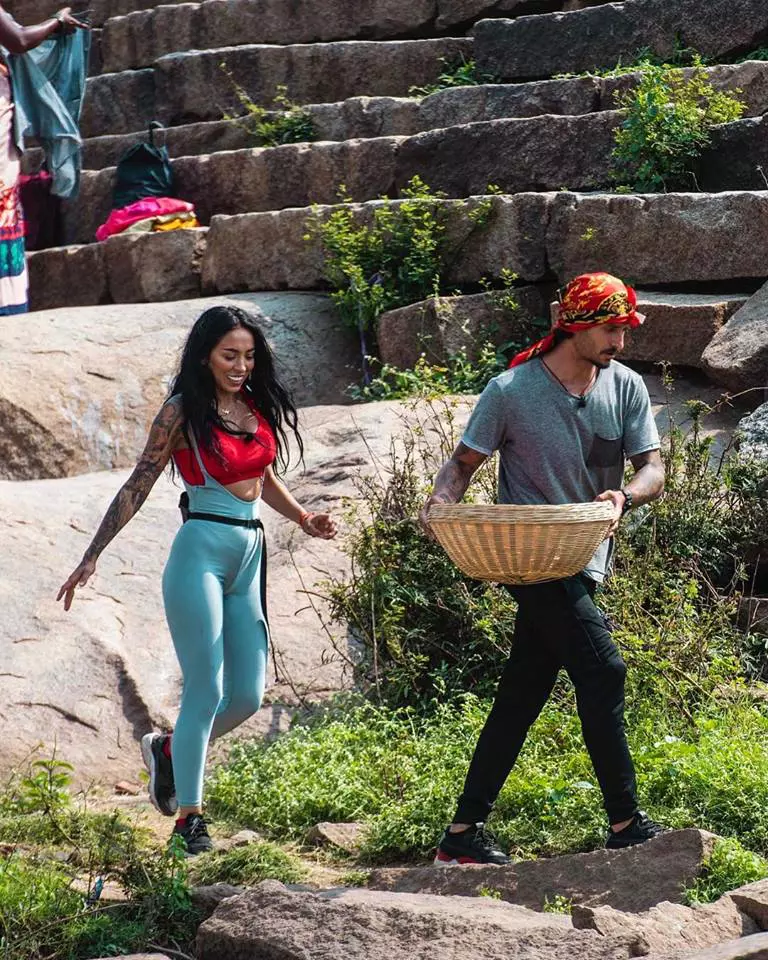 Adrian Robert și Ruby