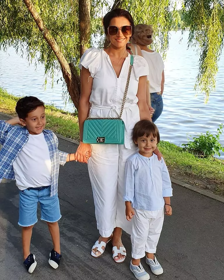 Claudia Pătrăşcanu divorţează de Gabi Bădălău, la trei ani de la nuntă. Cei doi au împreună doi băieţi