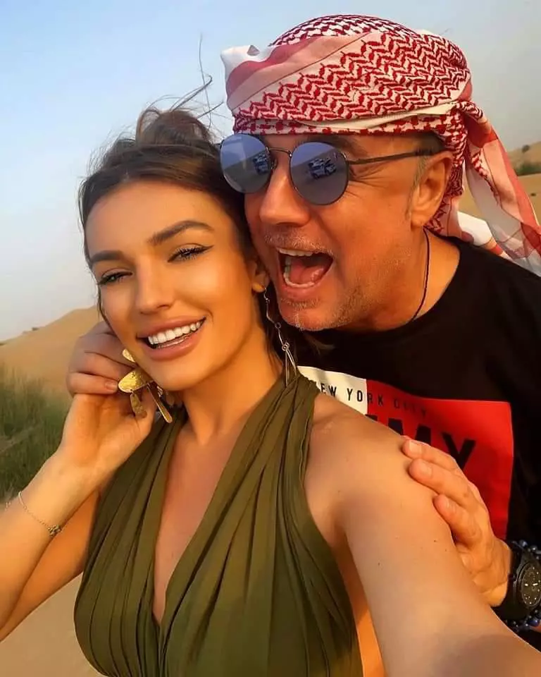 Diana Enache si-a petrecut ziua de nastere in Dubai, impreuna cu tatal ei, Adrian Enache