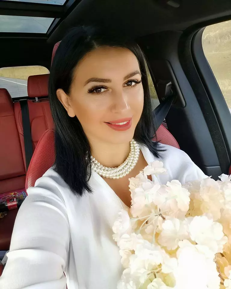 Mirela-Insula-Iubirii-10-2