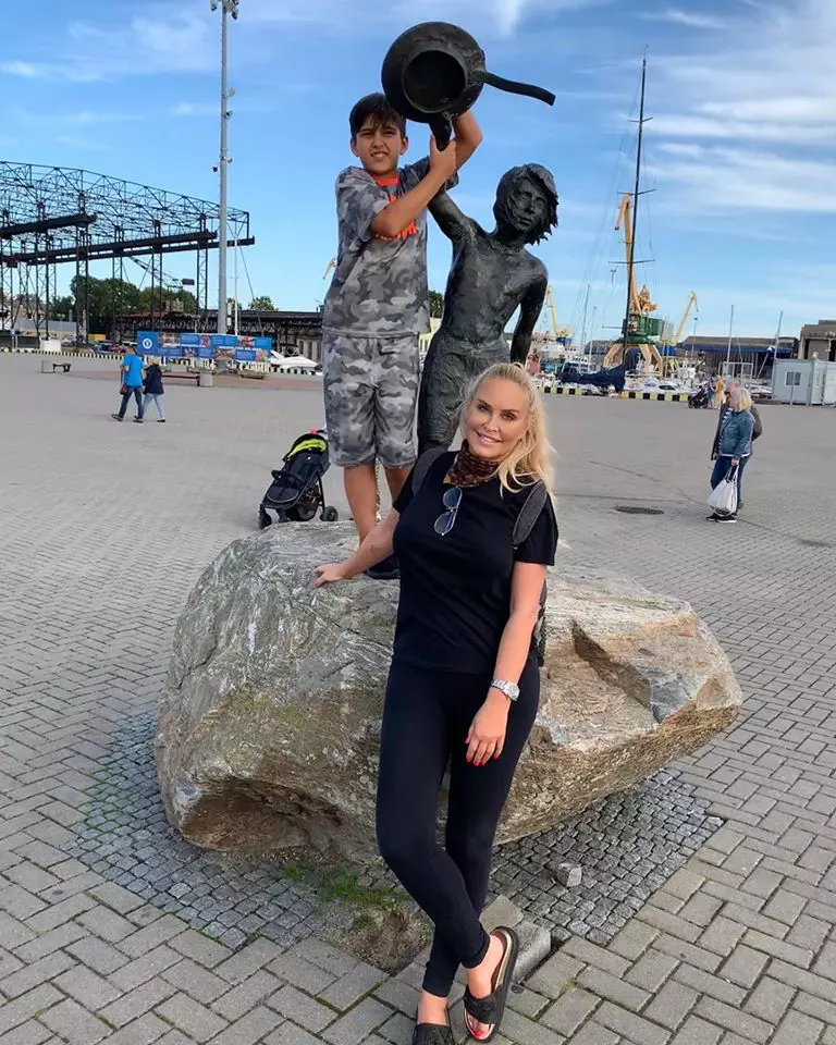 vica-blochina-cu-edan