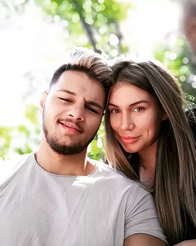 Alexandra-de-la-Insula-iubirii-a-pierdut-sarcina-5