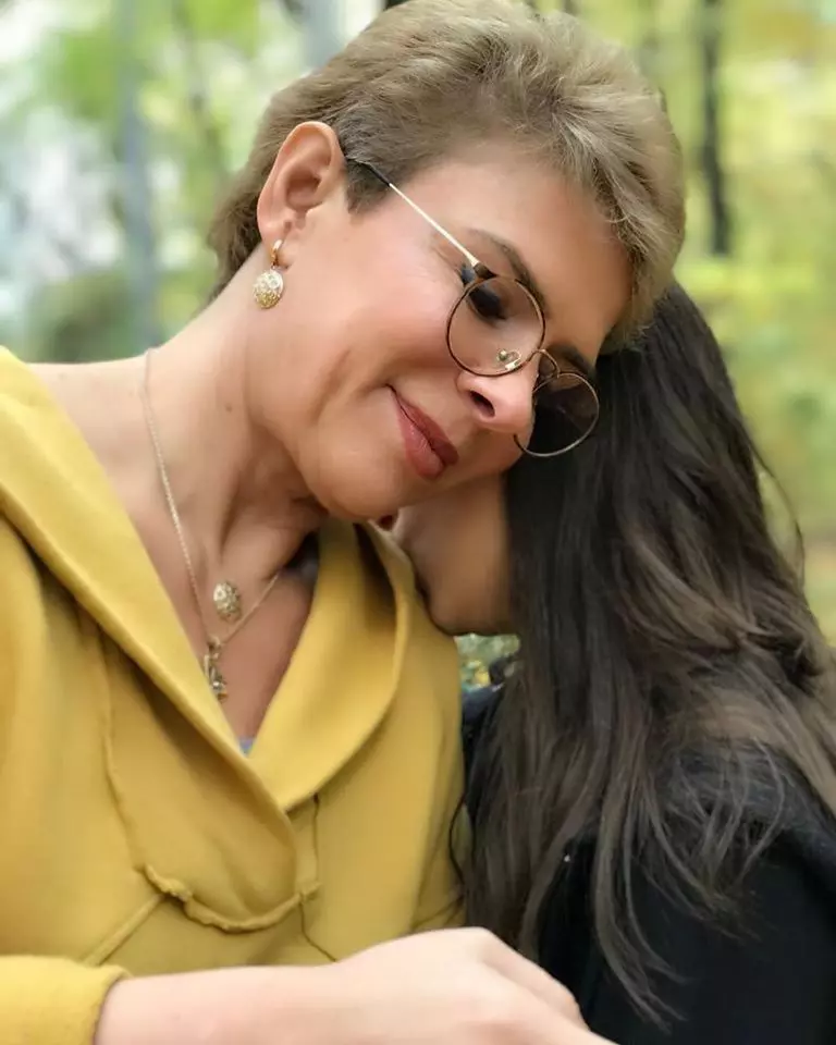 Teo-Trandafir-și-Maia