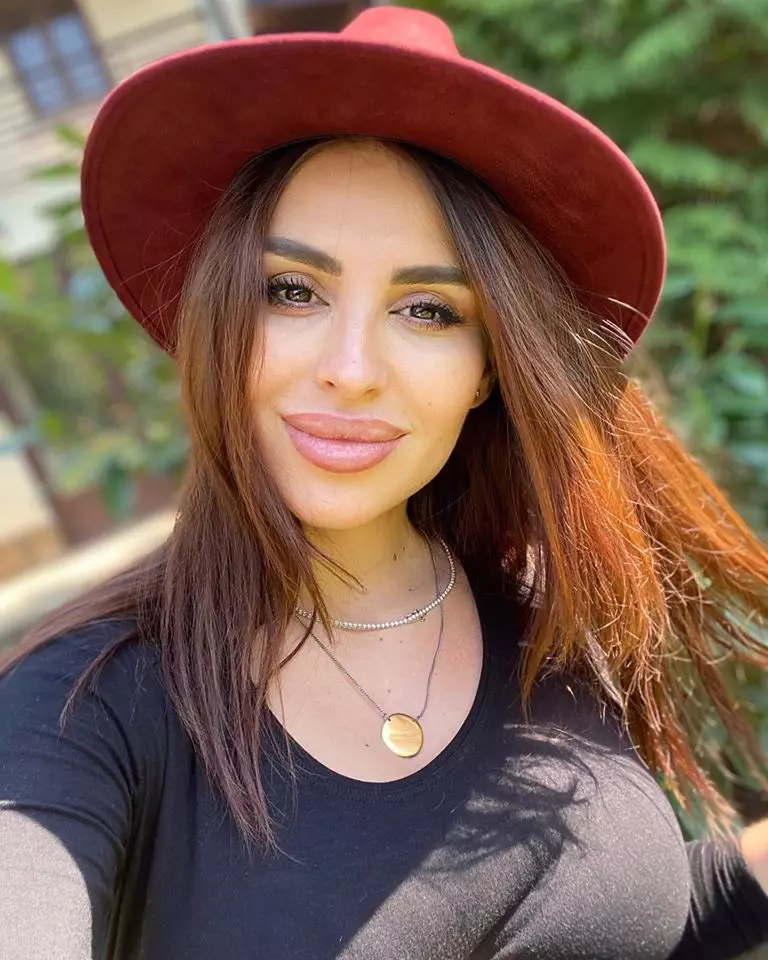 Roxana-Blagu-a-născut-5