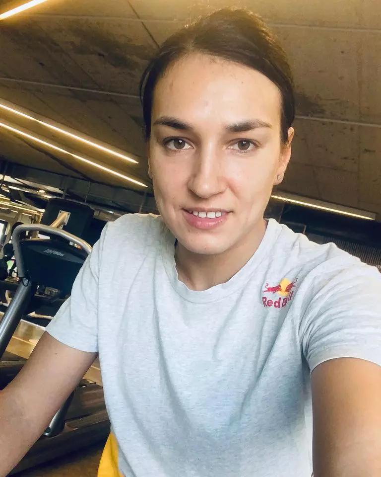 Cristina-Neagu-COVID-19-2-1