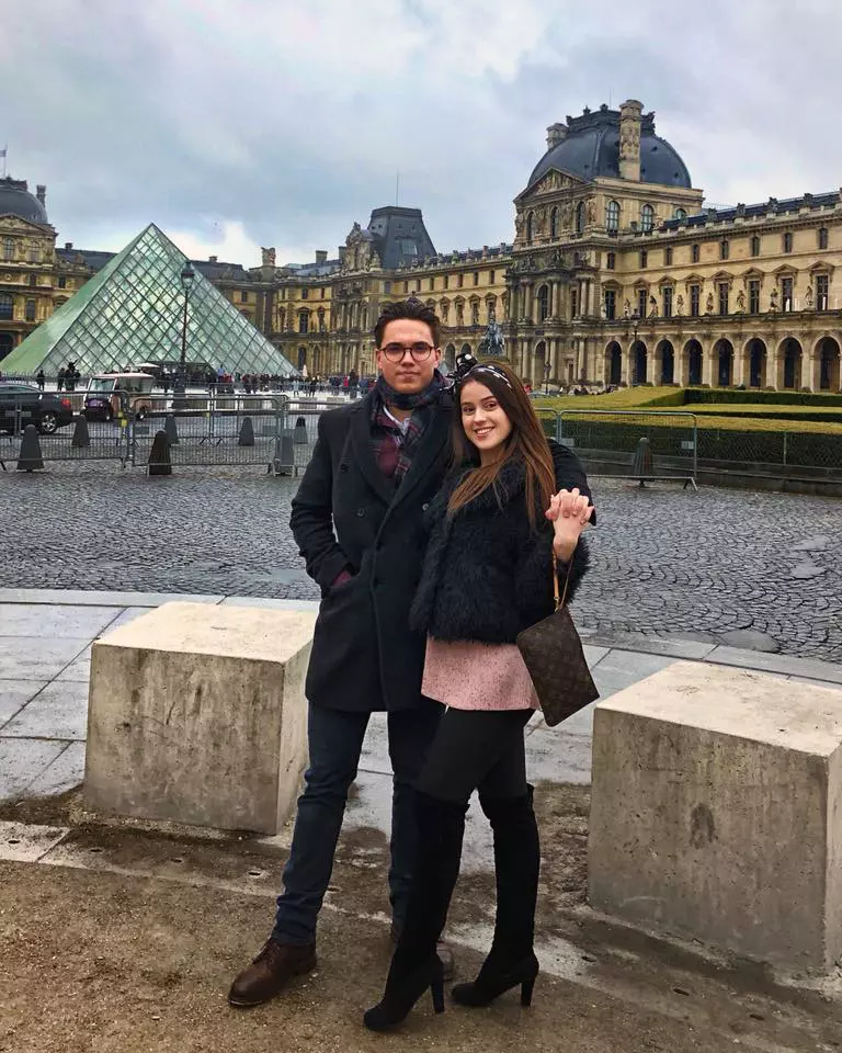 Ivona-alaturi-de-Vlad-Ioan-in-Orasul-Indragostilot-Paris