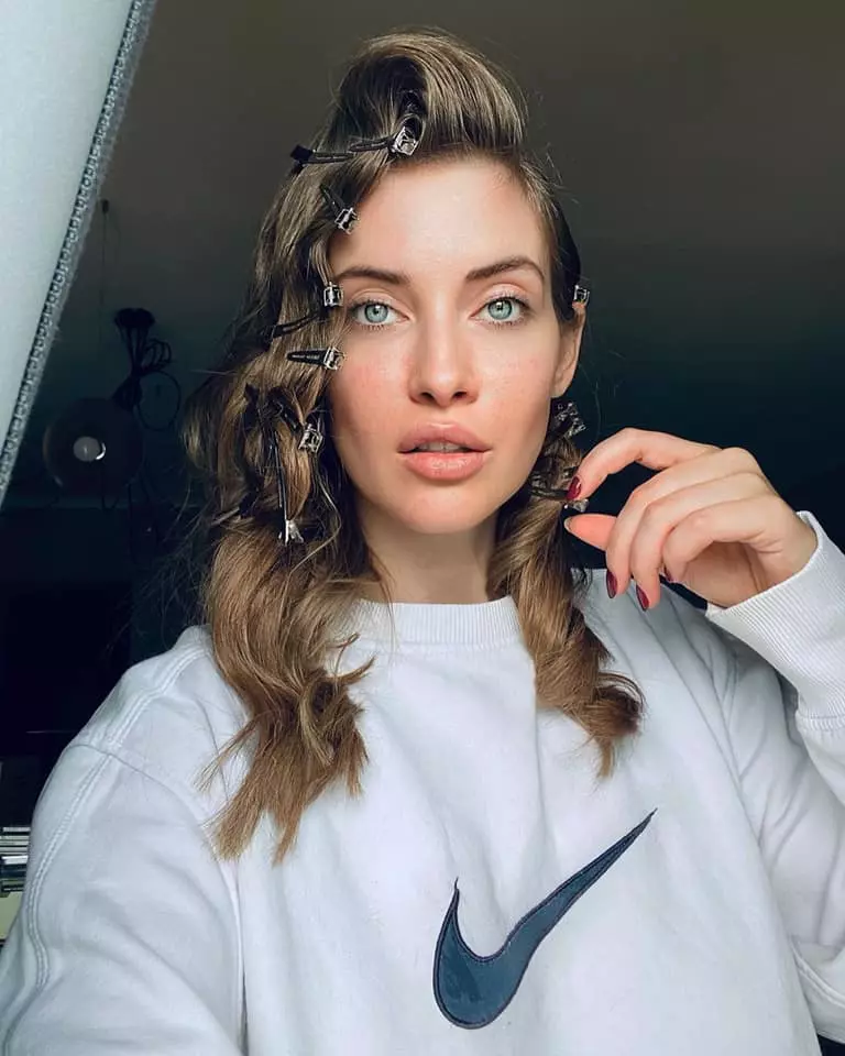 Adelina-Pestritu-Iulia-Albu-6