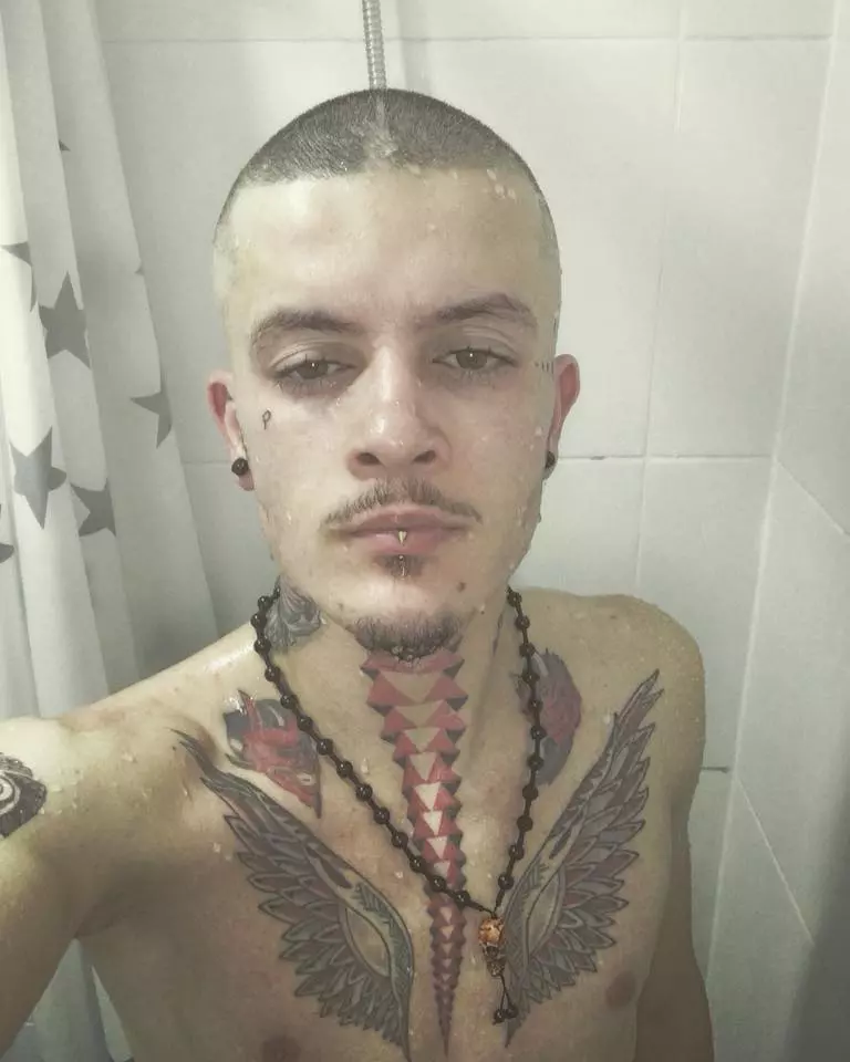 Zannidache-Survivor-16