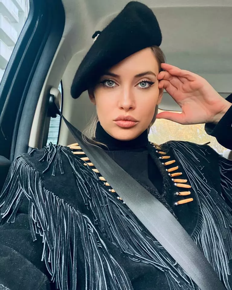 iulia-albu-adelina-pestritu-5