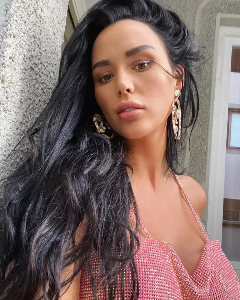 Daniela-Crudu-silicoane2