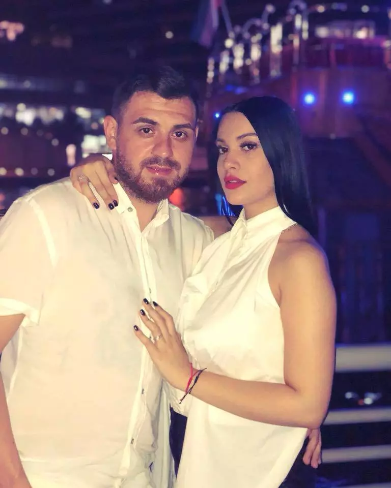 ce-face-florin-salam-de-cand-a-aflat-ca-va-fi-bunic-de-baiat-1