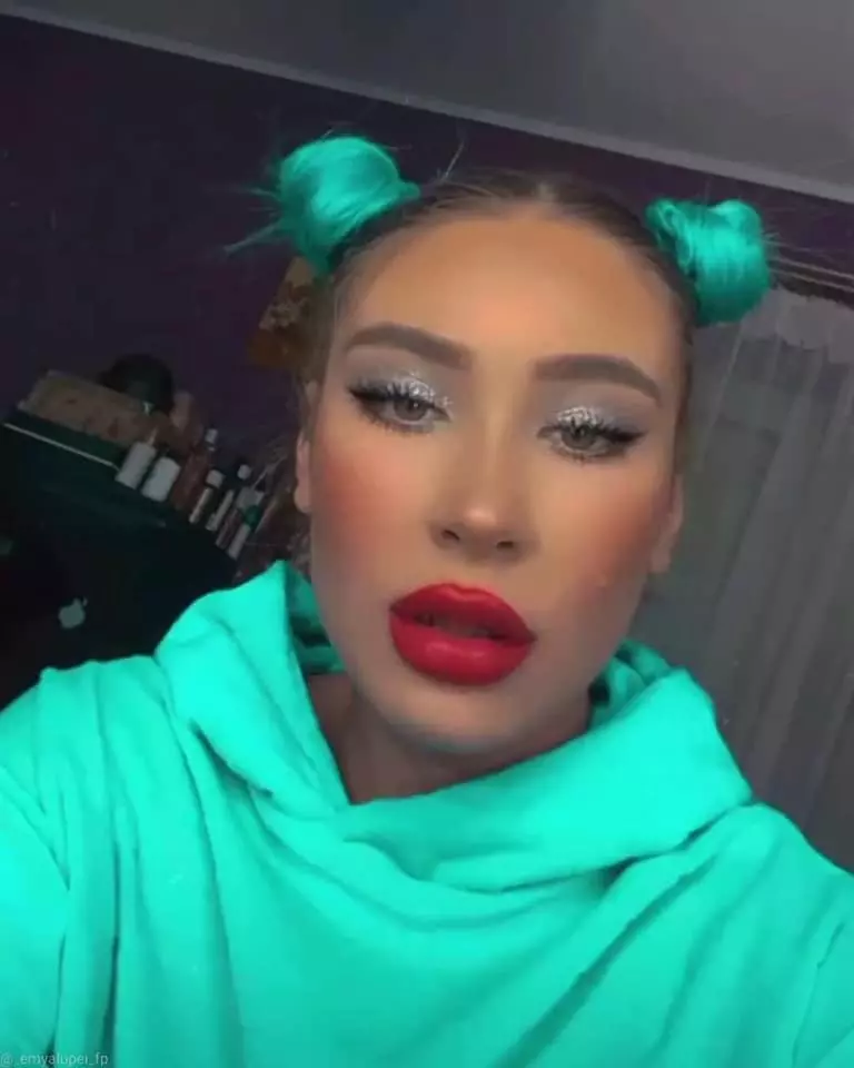 cine-este-emy-alupei-de-la-splash-vedete-la-apa1