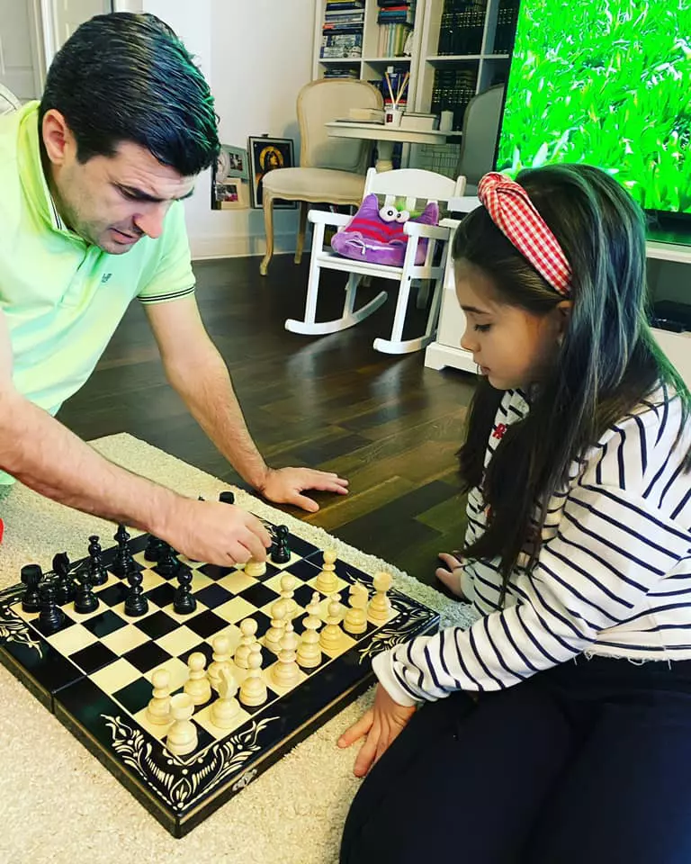 sotul-simonei-sabin-si-fiica-lor-ingrid