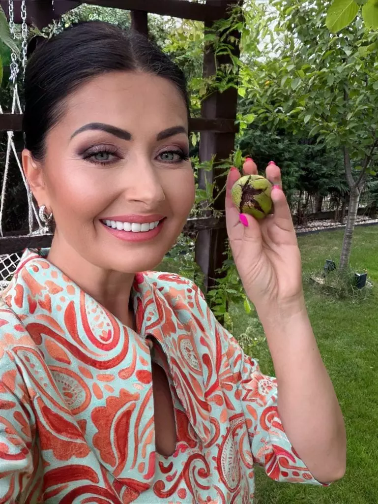 Cum arăta Gabriela Cristea în adolescență. Vedeta a publicat o fotografie rară: „Cât de puțin îmi dădeam voie să visez”