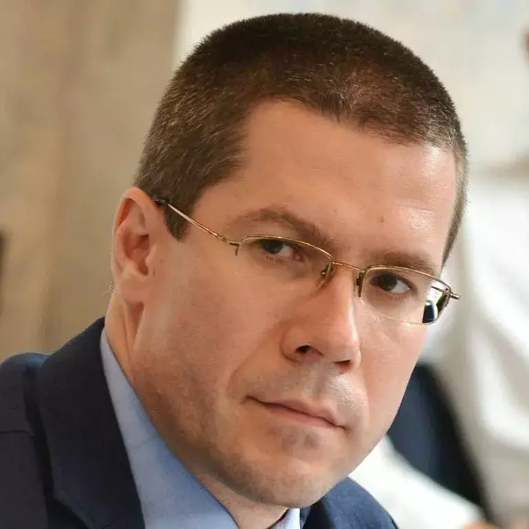 Dacian Cosmin Dragoș4
