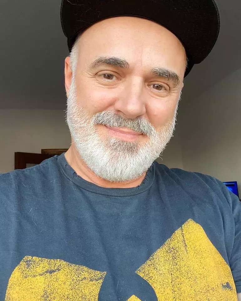 adrian-oianu-se-insoara-11